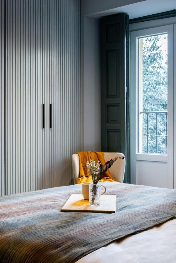 Apartment Stylish 4 +patio Luxury Gran Via